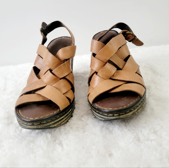 Born Strapy Leather Wedges Sandals - Picture 3 of 7